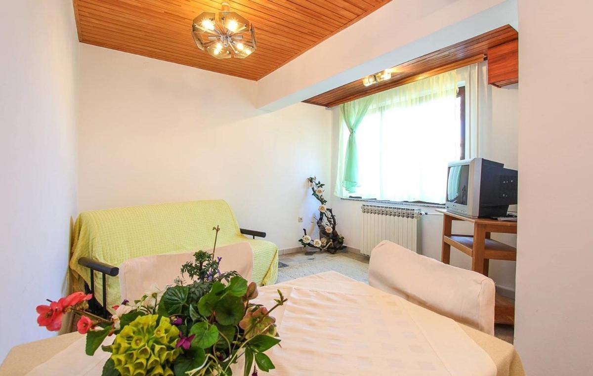 Apartments Zdravko Medulin Luaran gambar